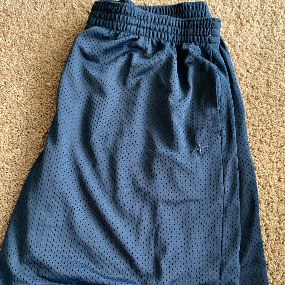 Mens Athletech size XL gym shorts